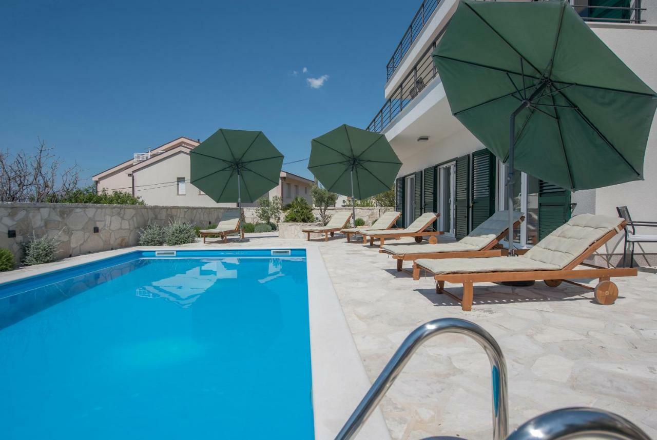 מאקרסקה Villa Dodo מראה חיצוני תמונה
