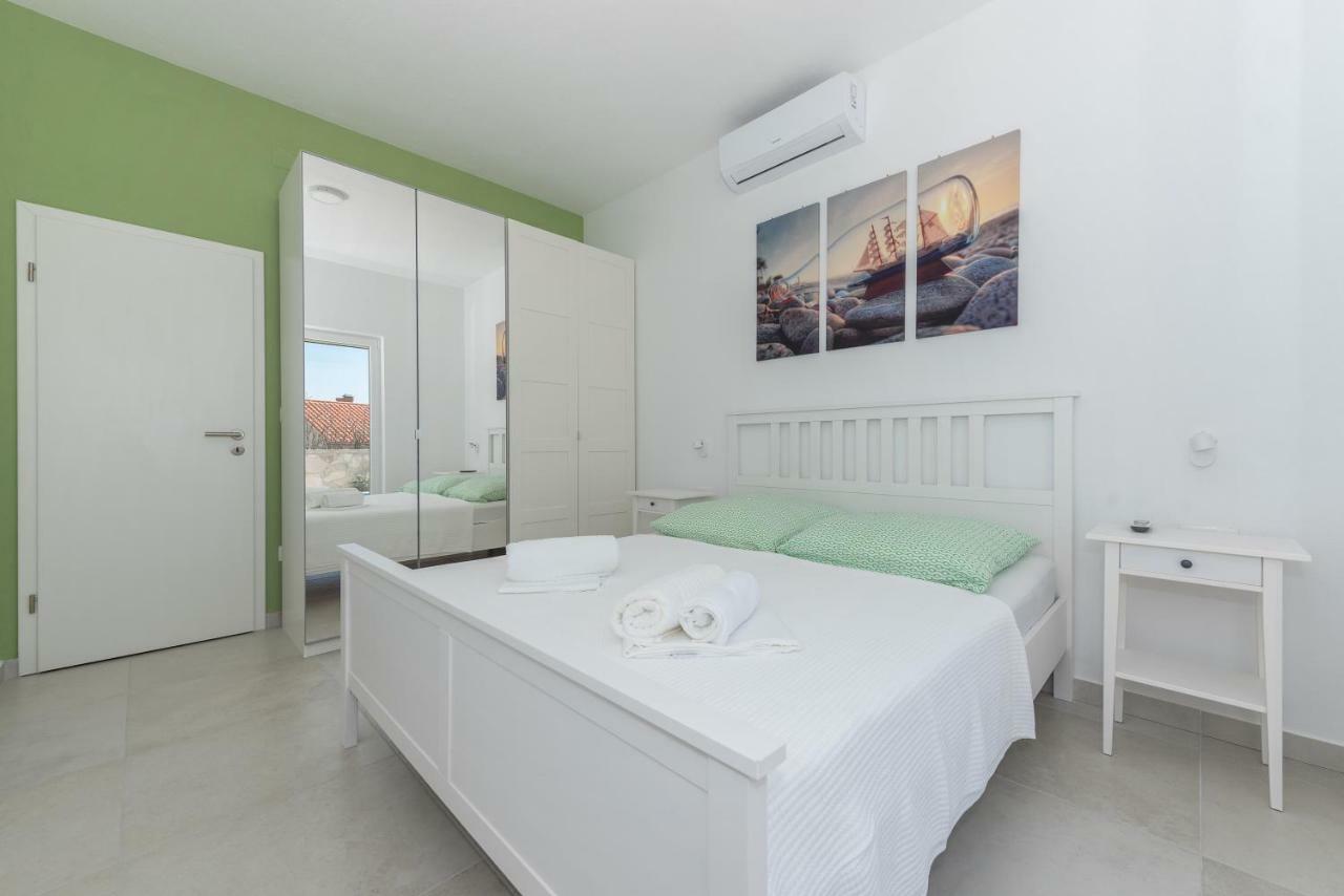 מאקרסקה Villa Dodo מראה חיצוני תמונה